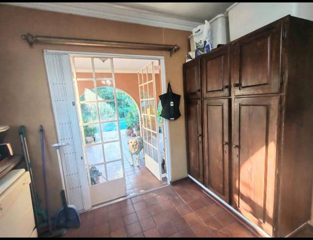 FARM FOR SALE IN GLEN AUSTIN